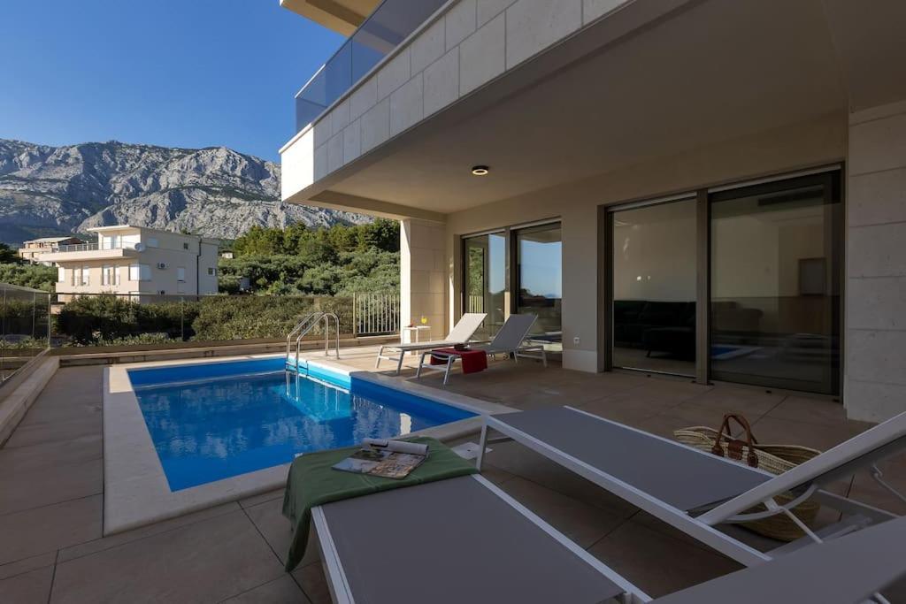 Apartman Delux With Private Pool - Makarska Exklusiv Тучепи Екстер'єр фото