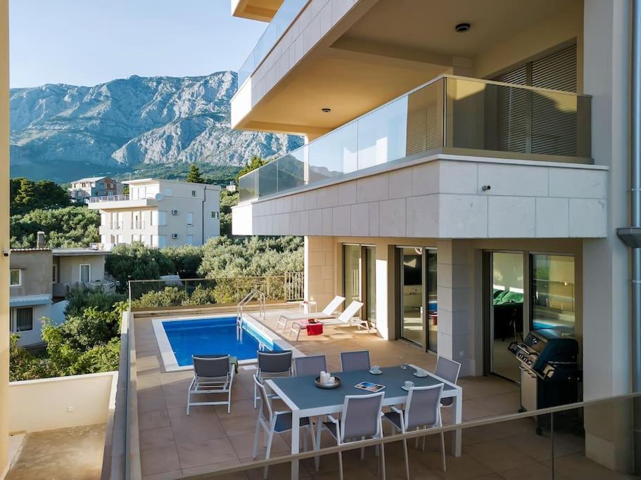 Apartman Delux With Private Pool - Makarska Exklusiv Тучепи Екстер'єр фото
